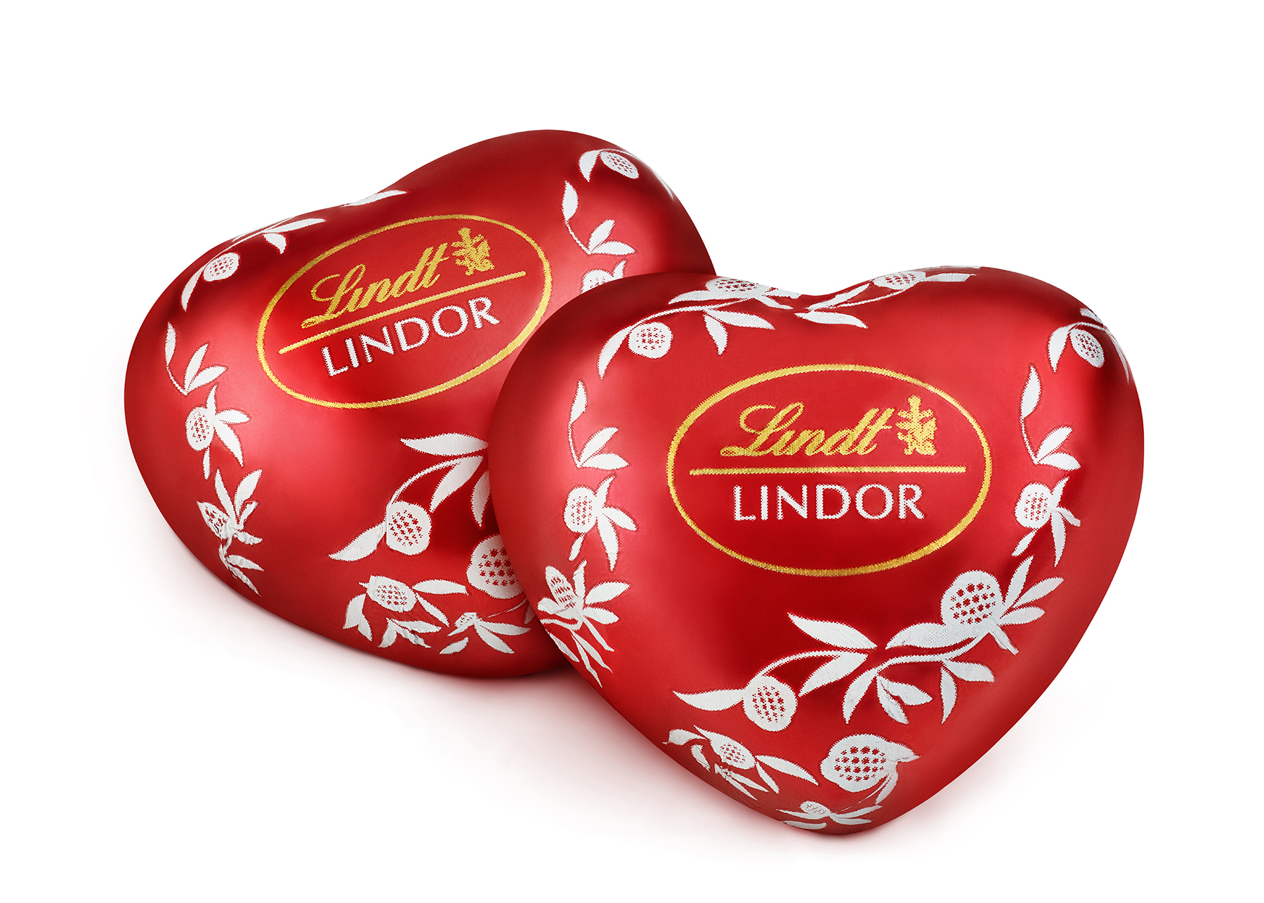 Lindt celebra San Valentino con il Cuore Lindor e la Limited Edition firmata Charlotte Le Bleu