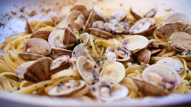Piatti tipici napoletani: tuffiamoci nella Cucina partenopea