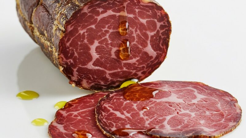 La bresaola di cavallo: salume nobile e raffinato